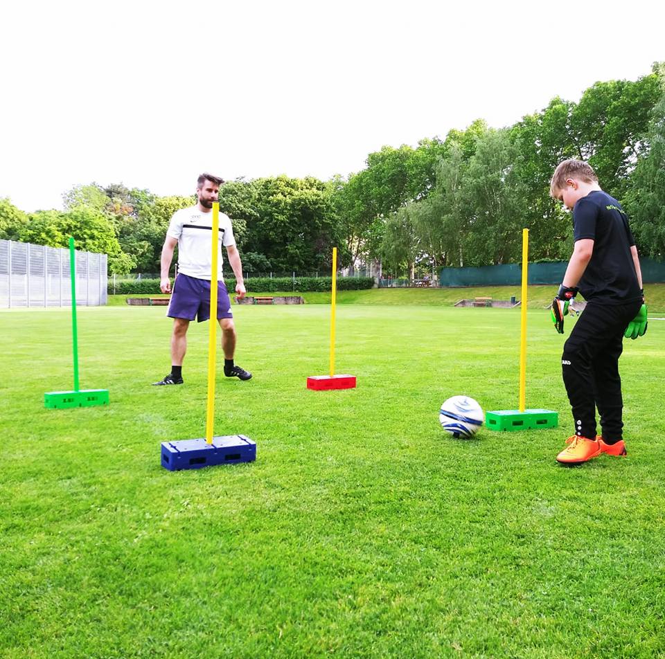 E:\Allerlei\Neubeginn\Tormannschule\Fotos\Lenka 2018-07-24\Medium
